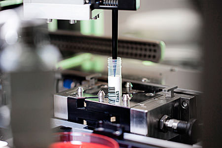 copan wasp-pipetting-from-tube